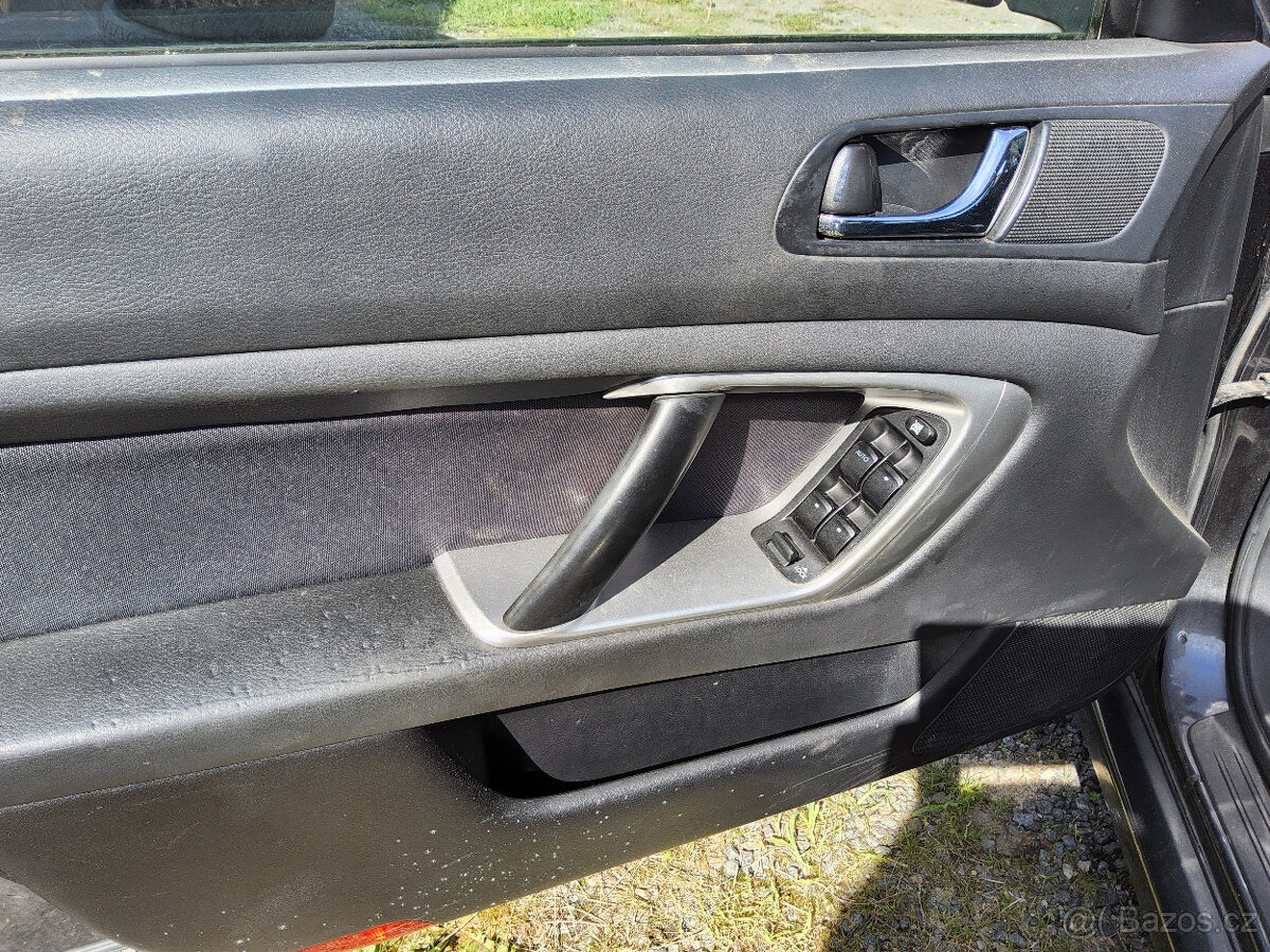 Subaru LEGACY 2008 IV 2,0AWD COMBI LPG KRASNA JEZDI - 8