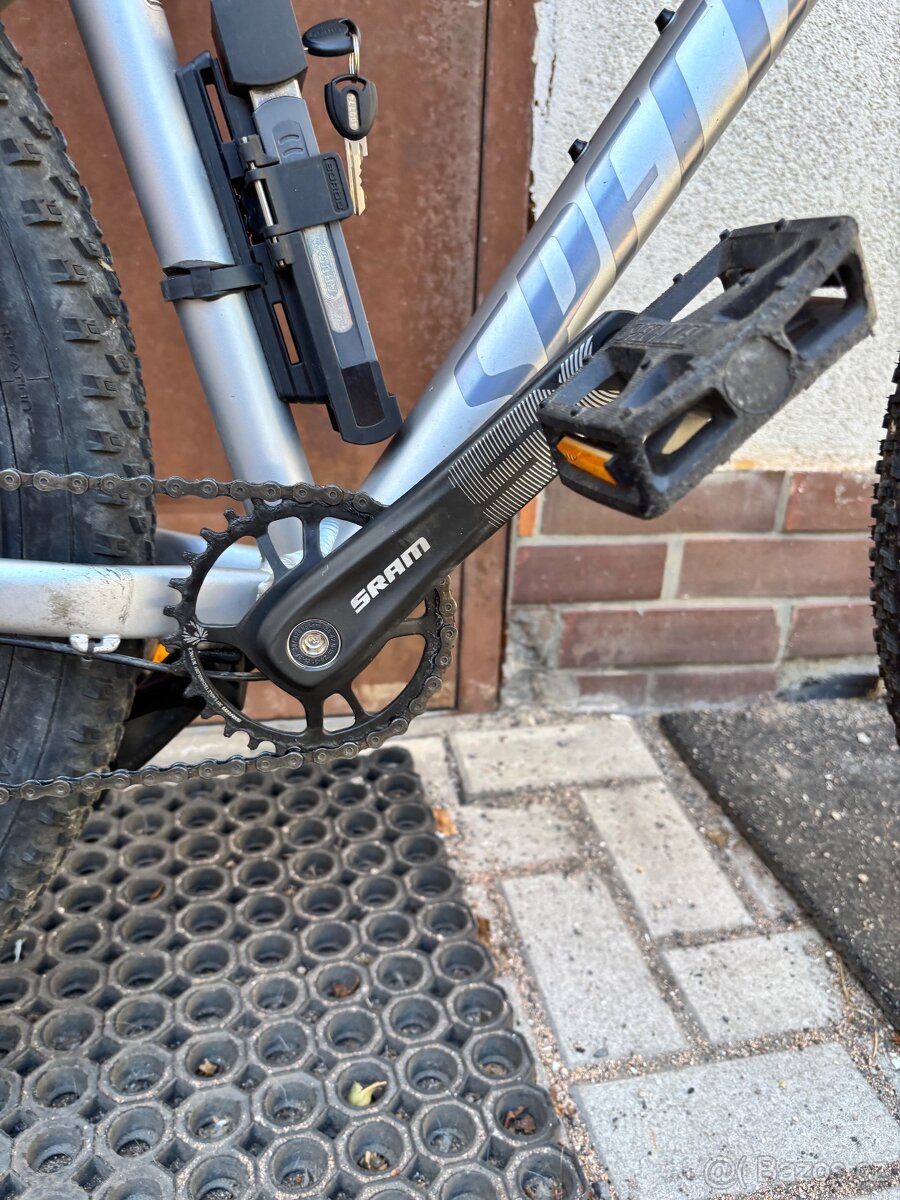 SPECIALIZED ROCKHOPPER EXPERT 29 - 8