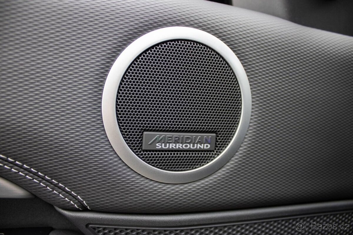 Land Rover Discovery 3.0 I6 D250 MHEV R-Dynamic 183kW - 8