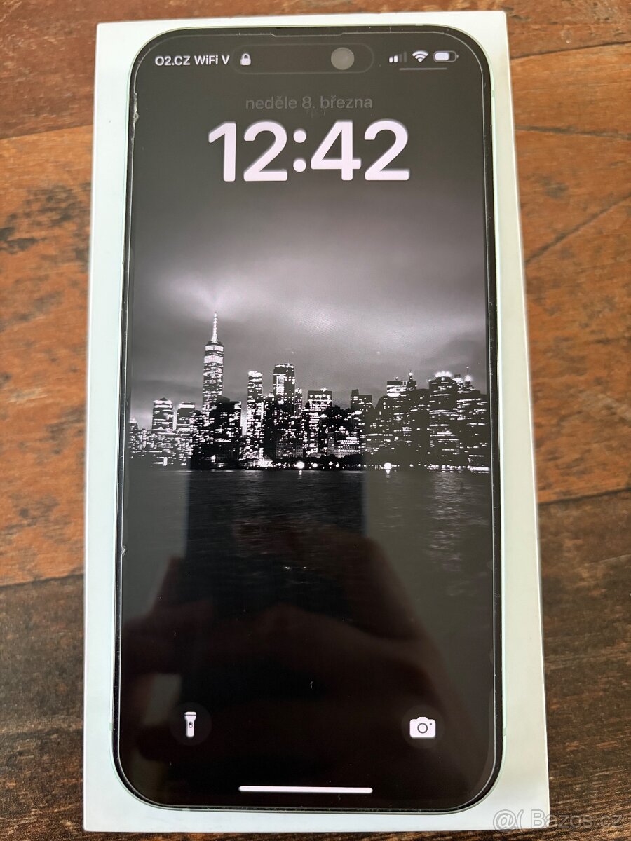 IPhone 15 plus, 128 GB - 8