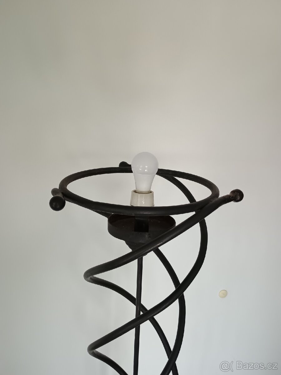 Lampa stojící - 8