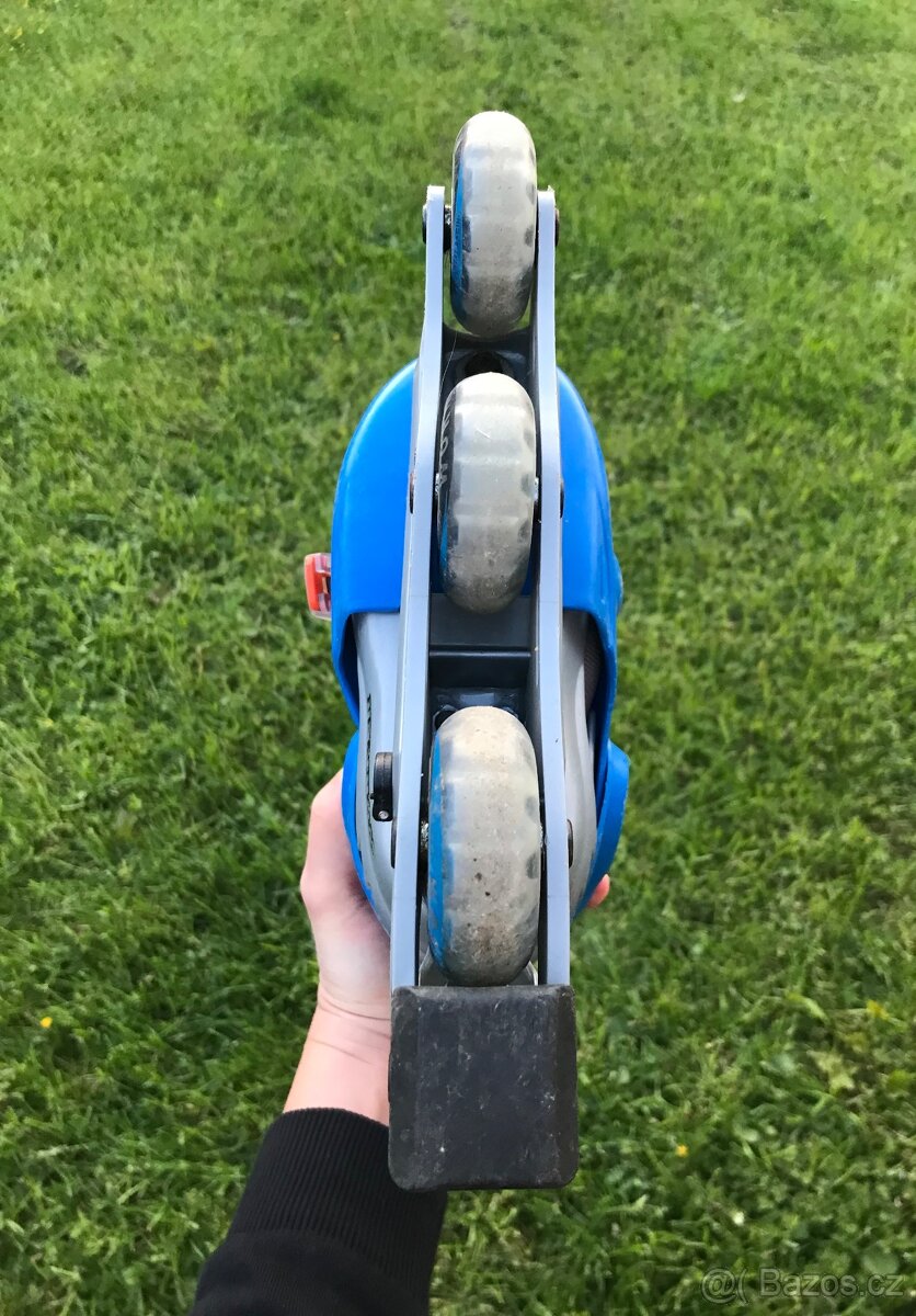 Kolečkové brusle,vel.30-33 - 8