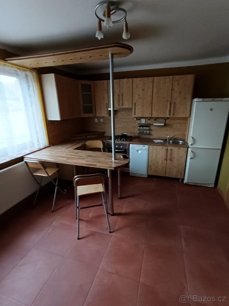 Prodám rodinný dům v Dolním Újezdě - 8