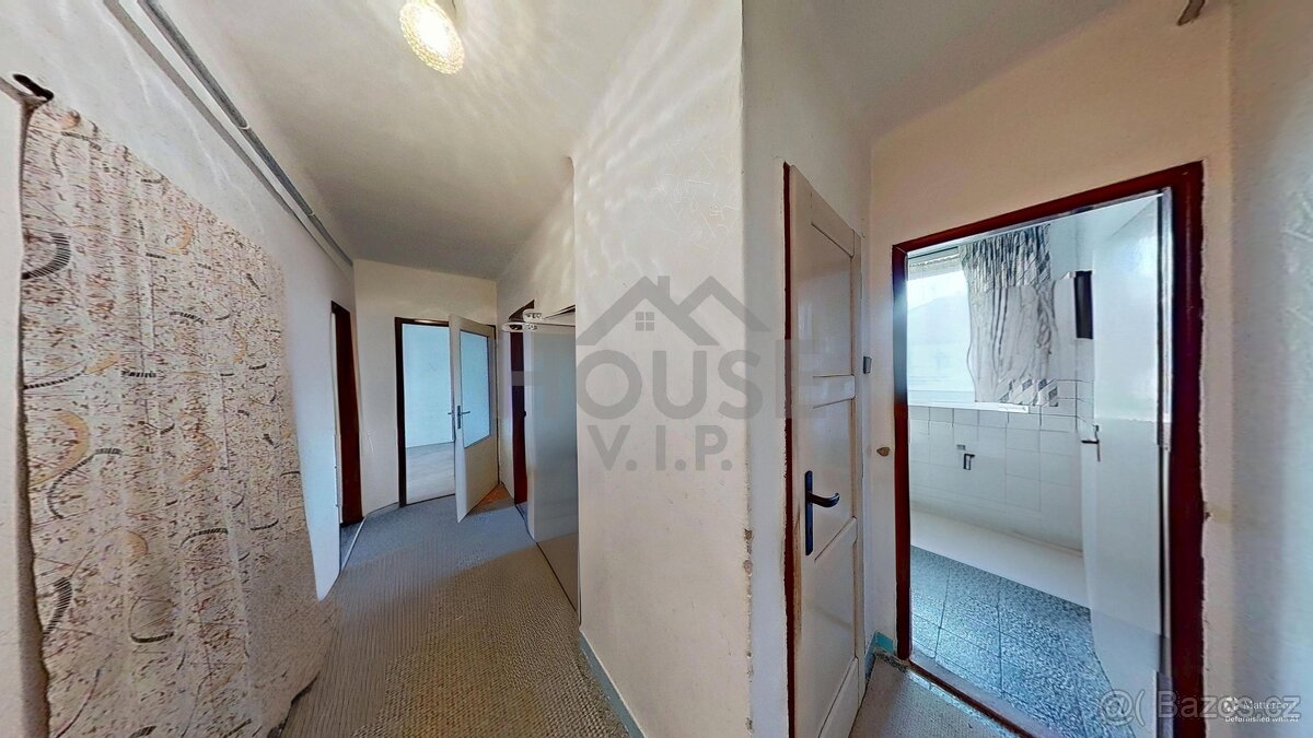 Prodej bytu 2+1 52 m², Český Brod, ev.č. 01025 - 8