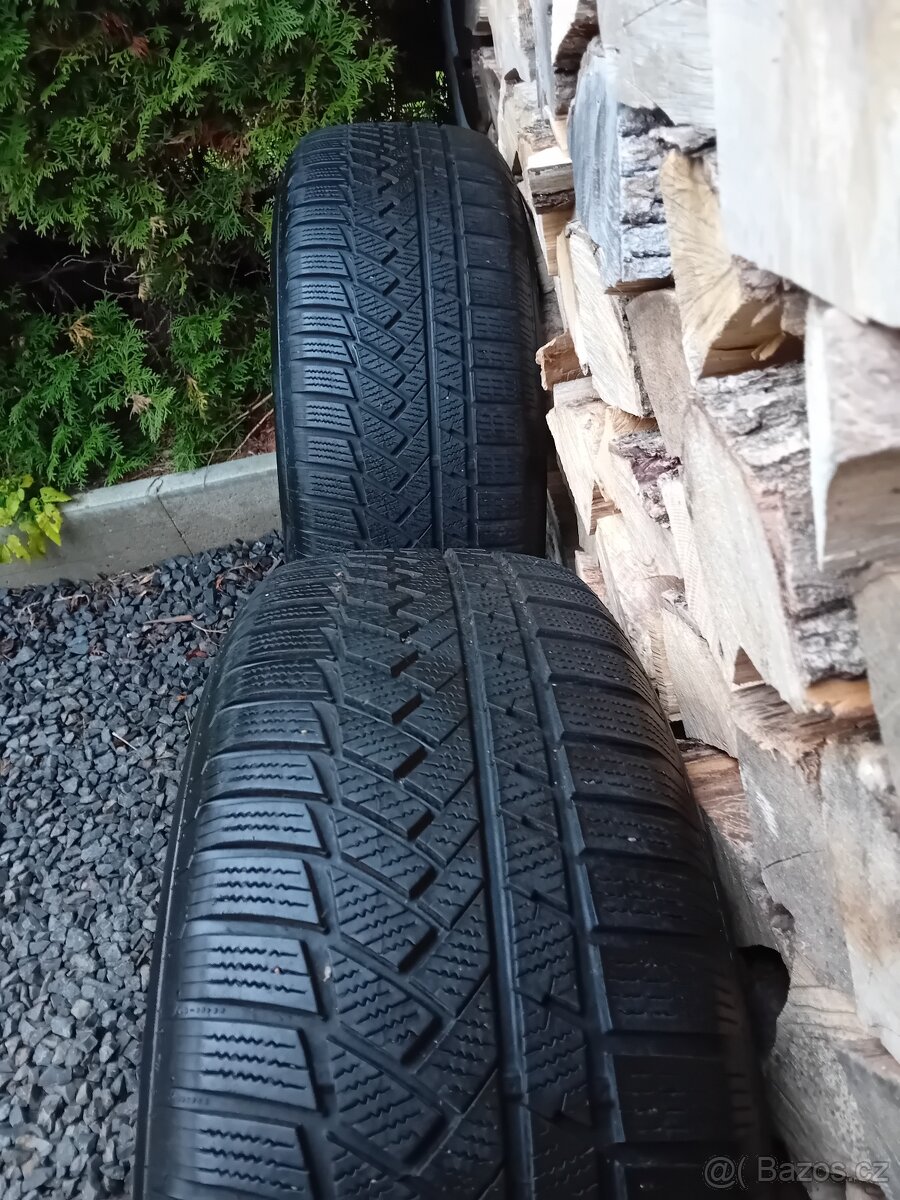 TOP zánovní r18 Audi Q7 - 8