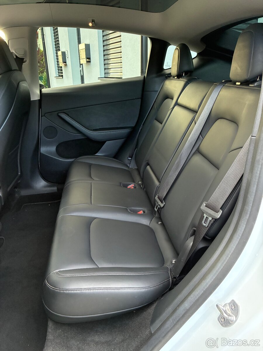 Tesla Model Y Long range | 1 majitel | top stav - 8