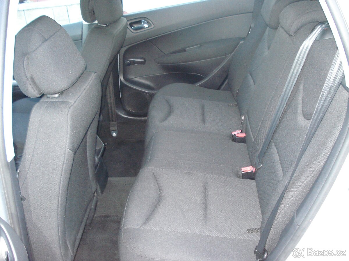 Peugeot 308 SW 1.6 HDI,NAVI,SERVISKA - 8