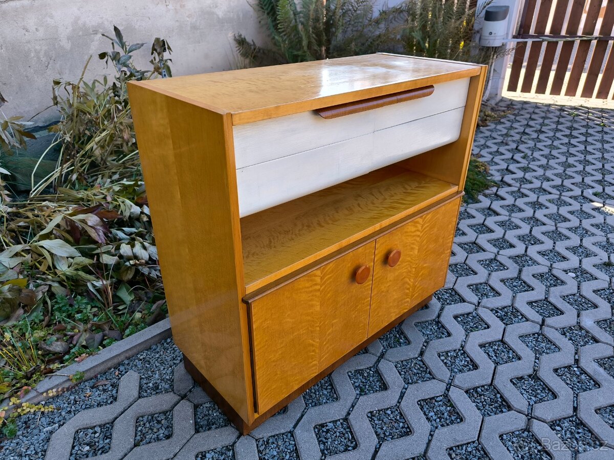 Retro skříňka/komoda UP Závody Bučovice - 60. léta - 8