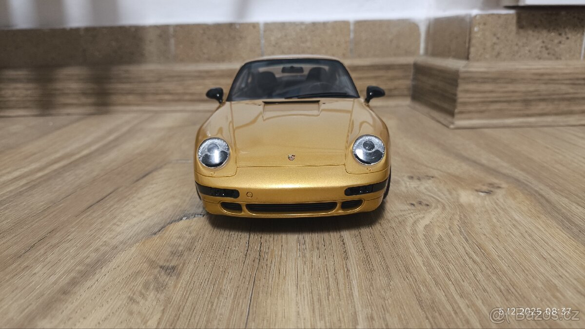 Model Porsche 911 (993) Turbo S Project Gold 1:18 GT Spirit - 8