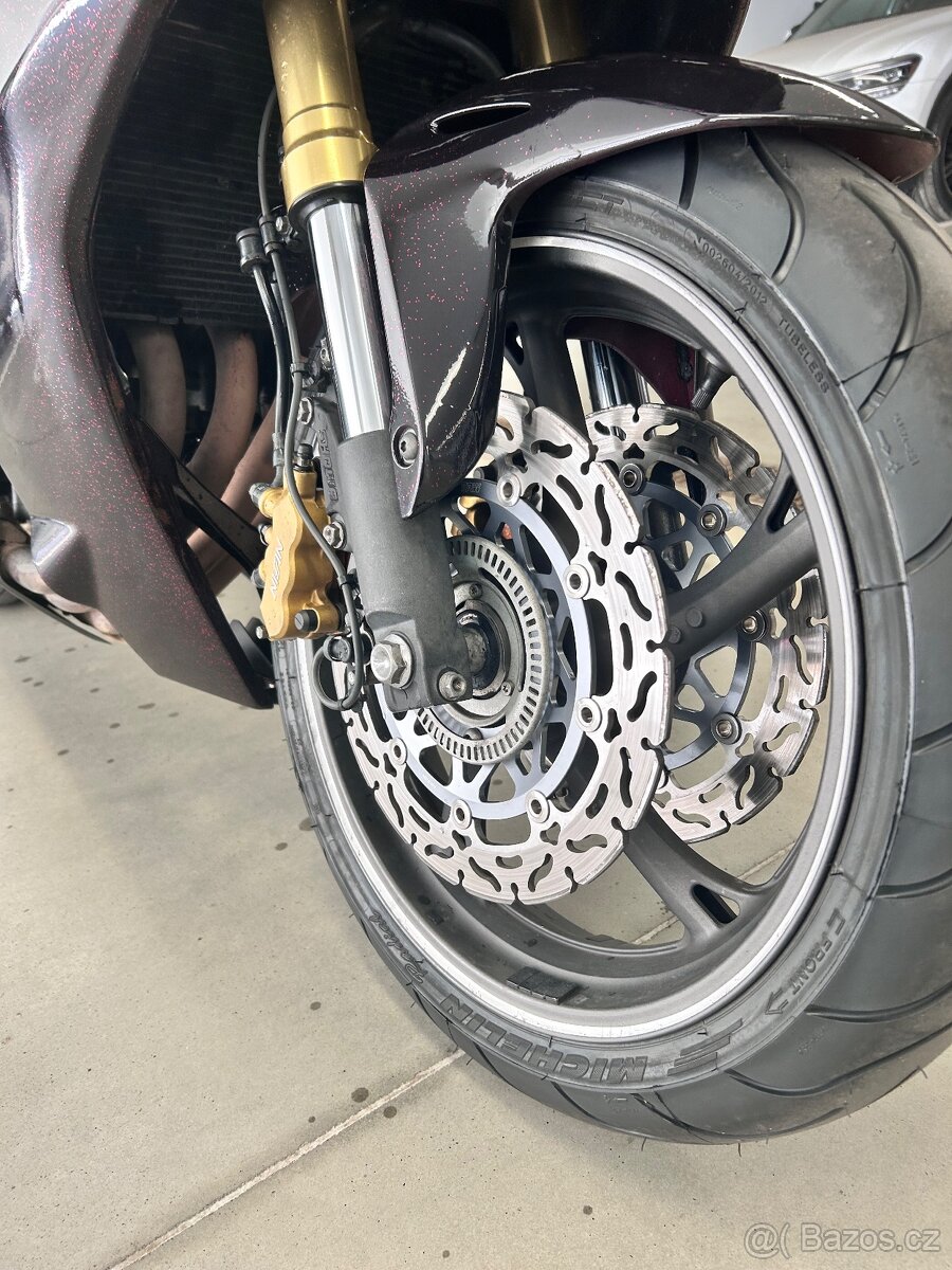 Honda CBR 600f 2011 - 8