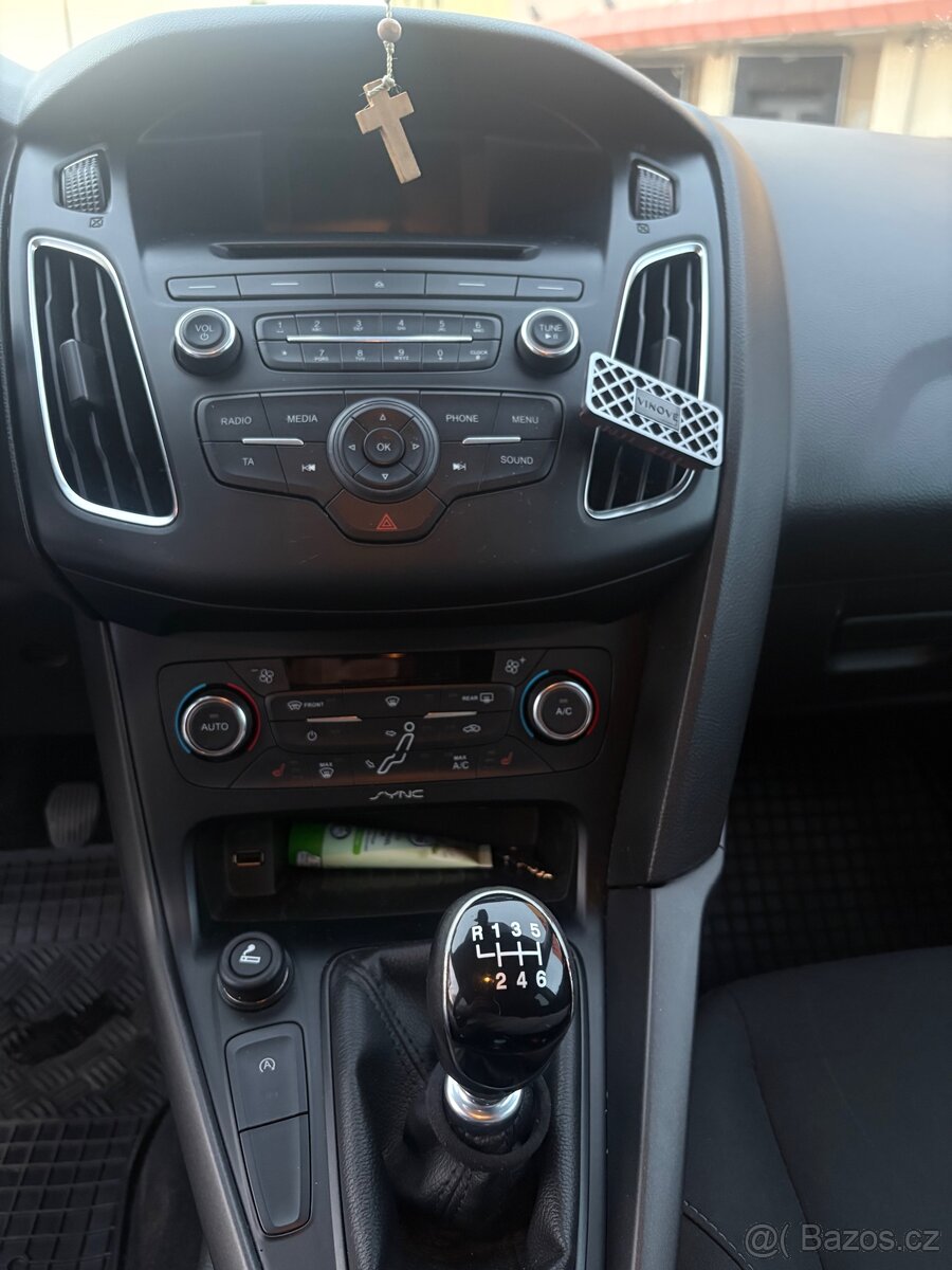 Ford Focus MK3.5 - 8