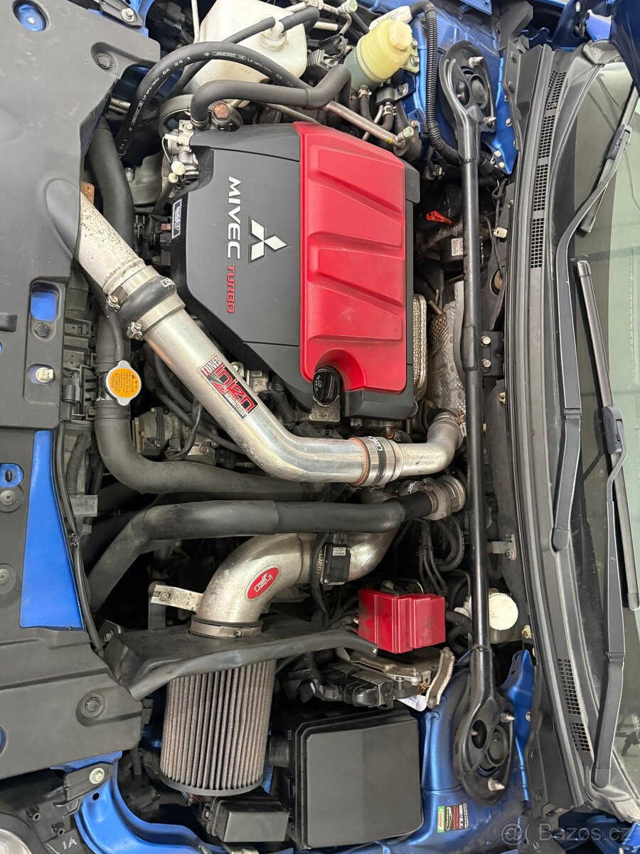 Lancer Evolution X - 8