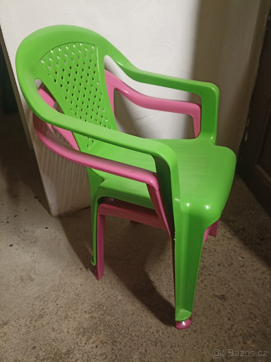 Osvětlení,nábytek,kasička - 8