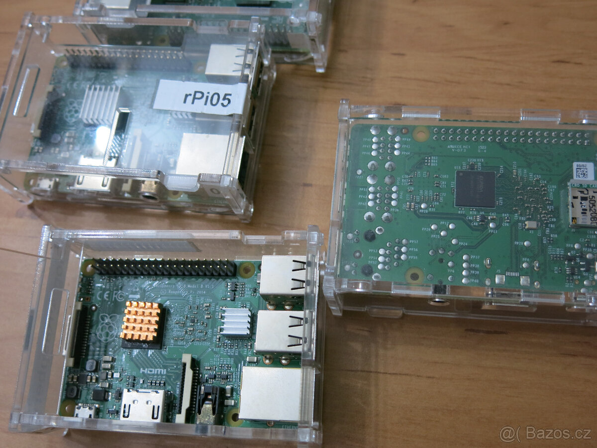 prodám cluster Raspberry Pi 2 - 8