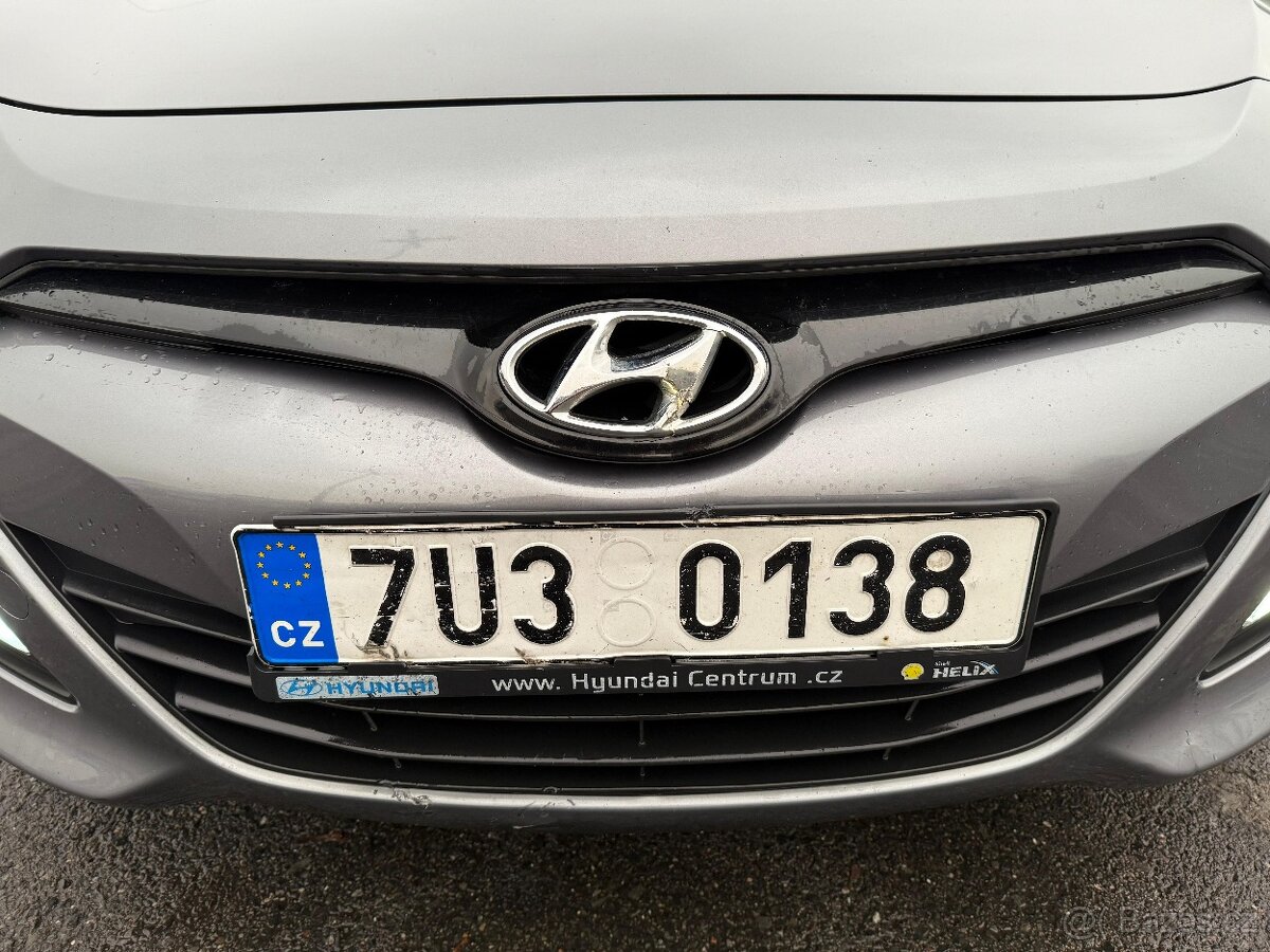 Hyundai i30, 1.4 benzín 2013 - 8