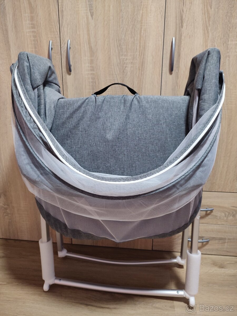 Dětská cestovní postýlka Lionelo, jak nová - 8