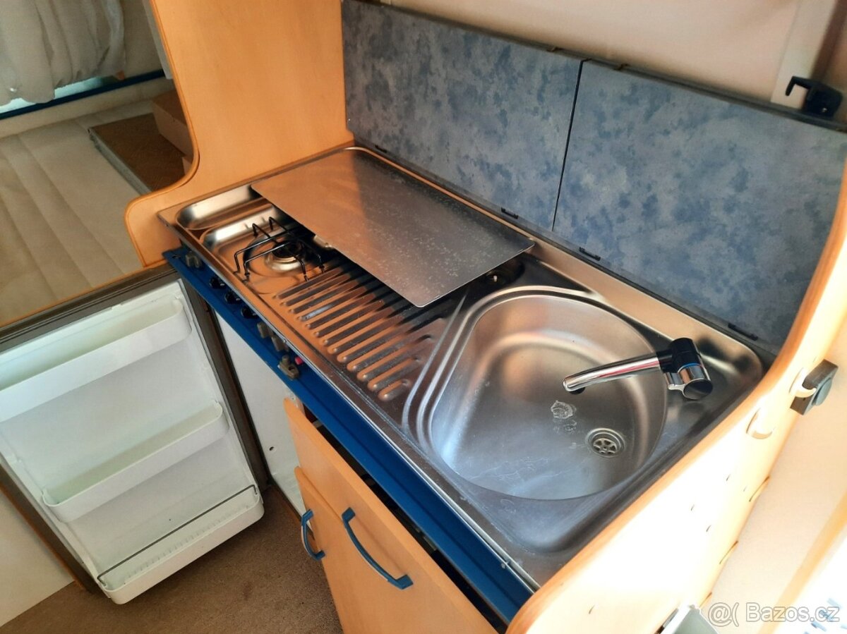 Hobby De Luxe 400 - 8