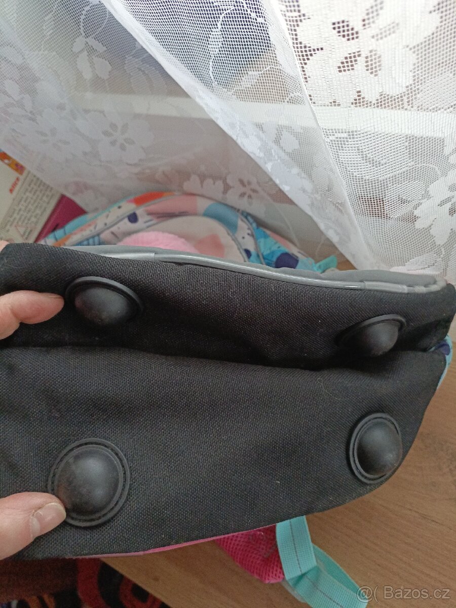 Batůžek s pejskem - 8