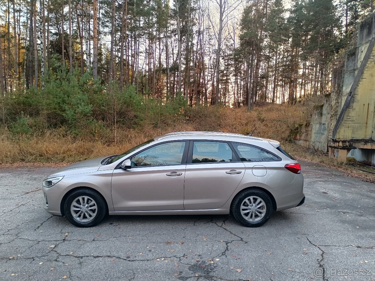 Hyundai I30 kombi rok 2018,najeto: 112.252 km, Nové v CZ - 8
