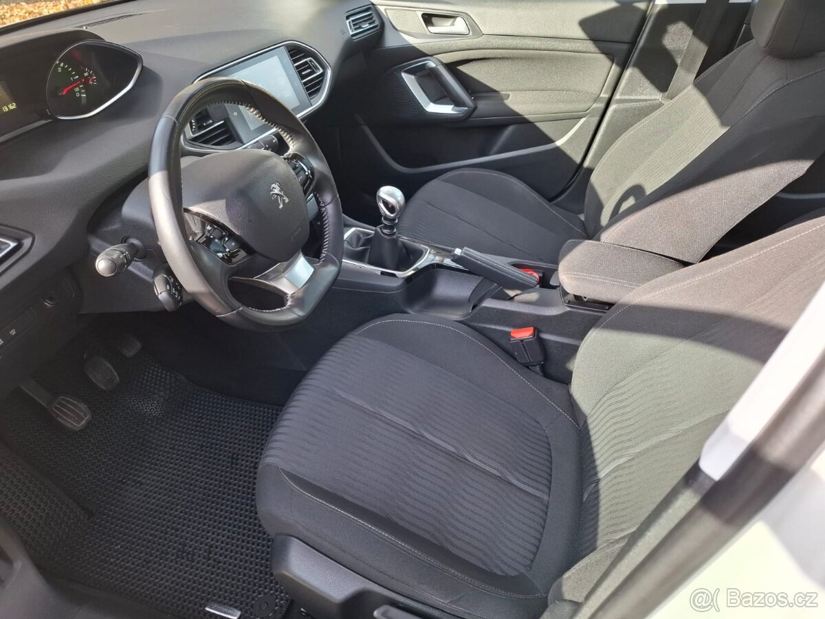 Peugeot 308 1.6 Blue hdi - 8