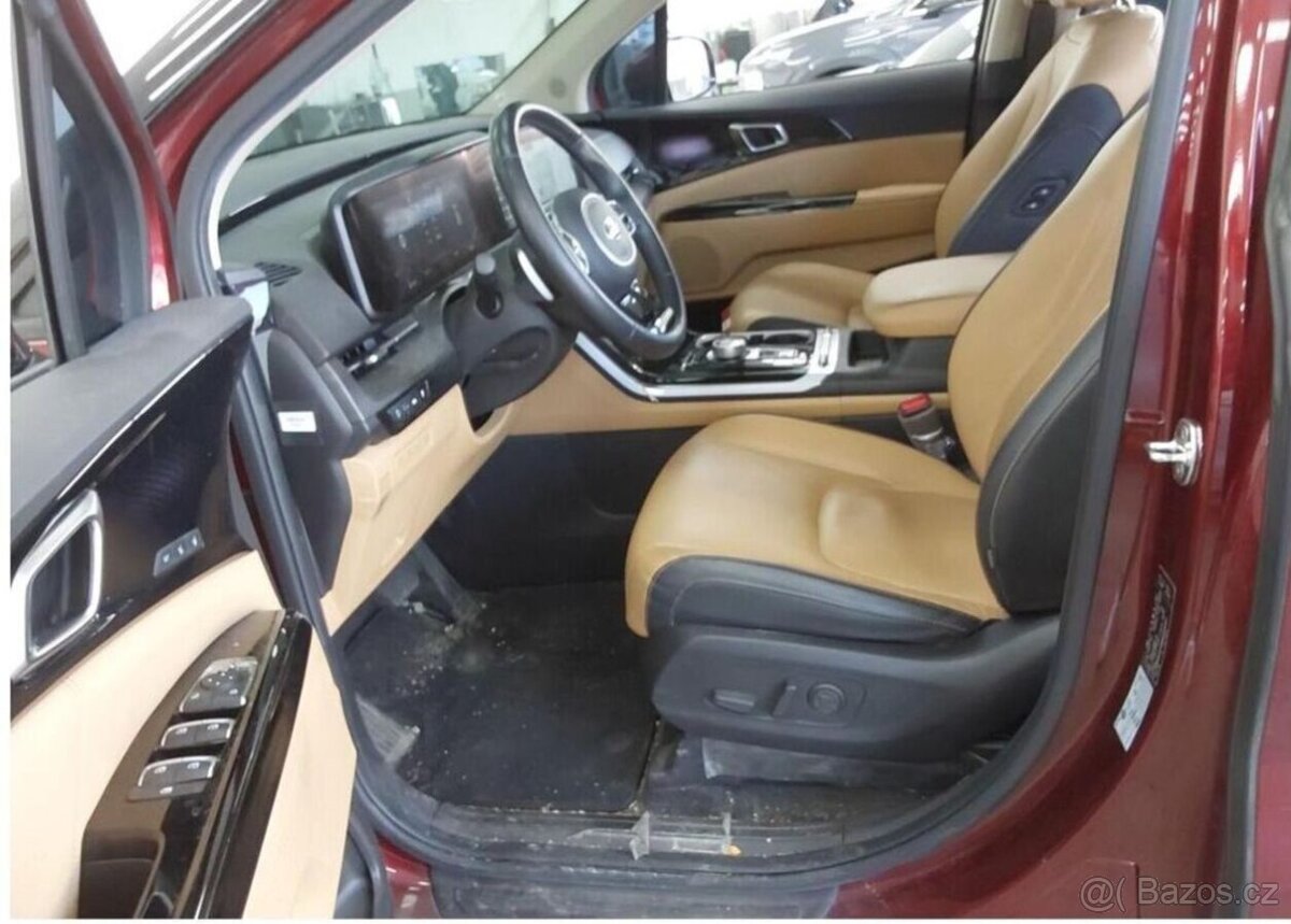 Kia Carnival 2.2- VŮZ NA CESTĚ - 8