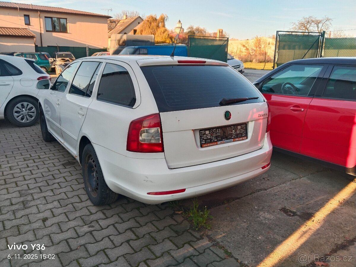 Škoda Octavia combi 2 1,6tdi na díly - 8