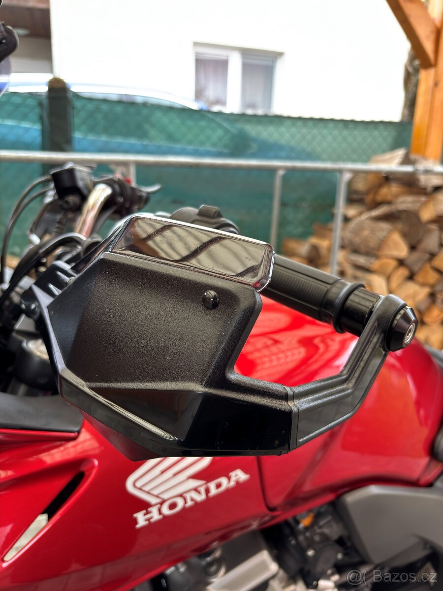 Hondu CBF600S, 24 kW v TP - 8