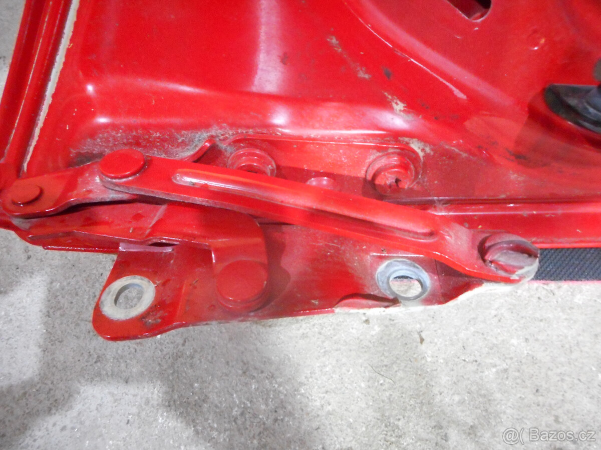 FABIA 1 PREDNI KAPOTA - 8