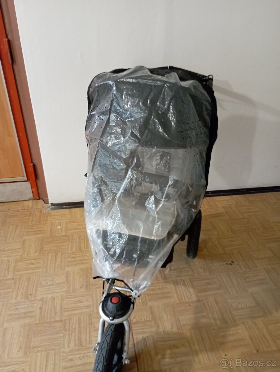 Sportovní kočárek zn.TFK - 8