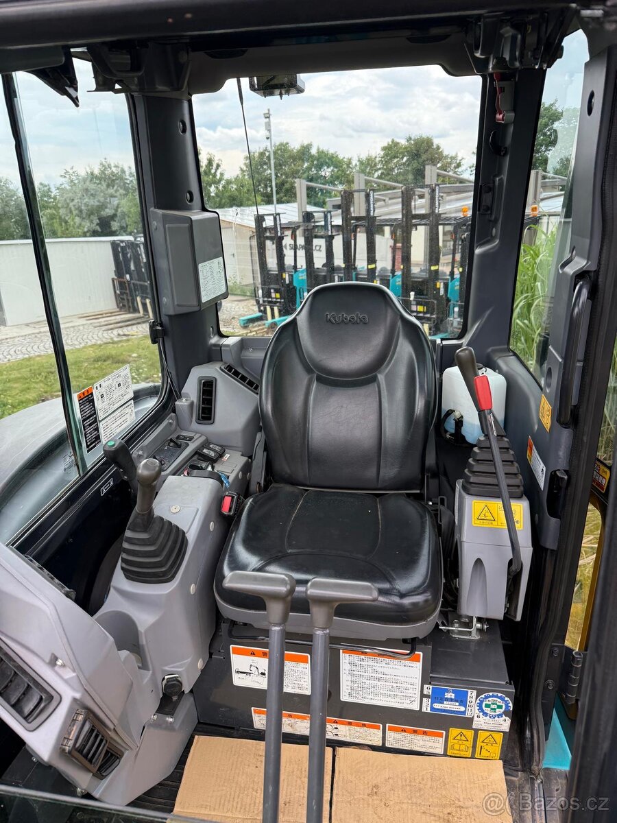Kubota U40e - 8
