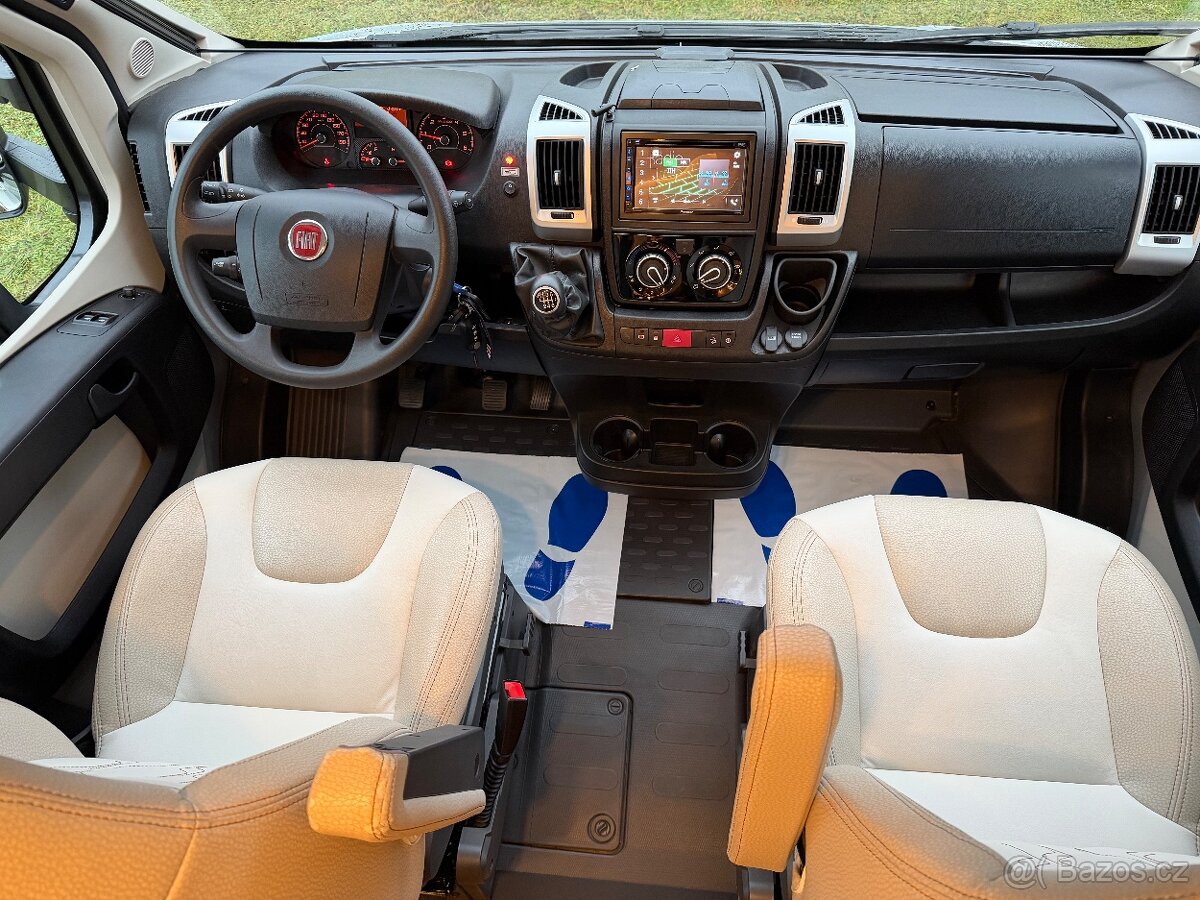 OBYTNÉ AUTO POLOINTEGRÁLNÍ BURSTNER LYSEO TD 727G HARMONY - 8