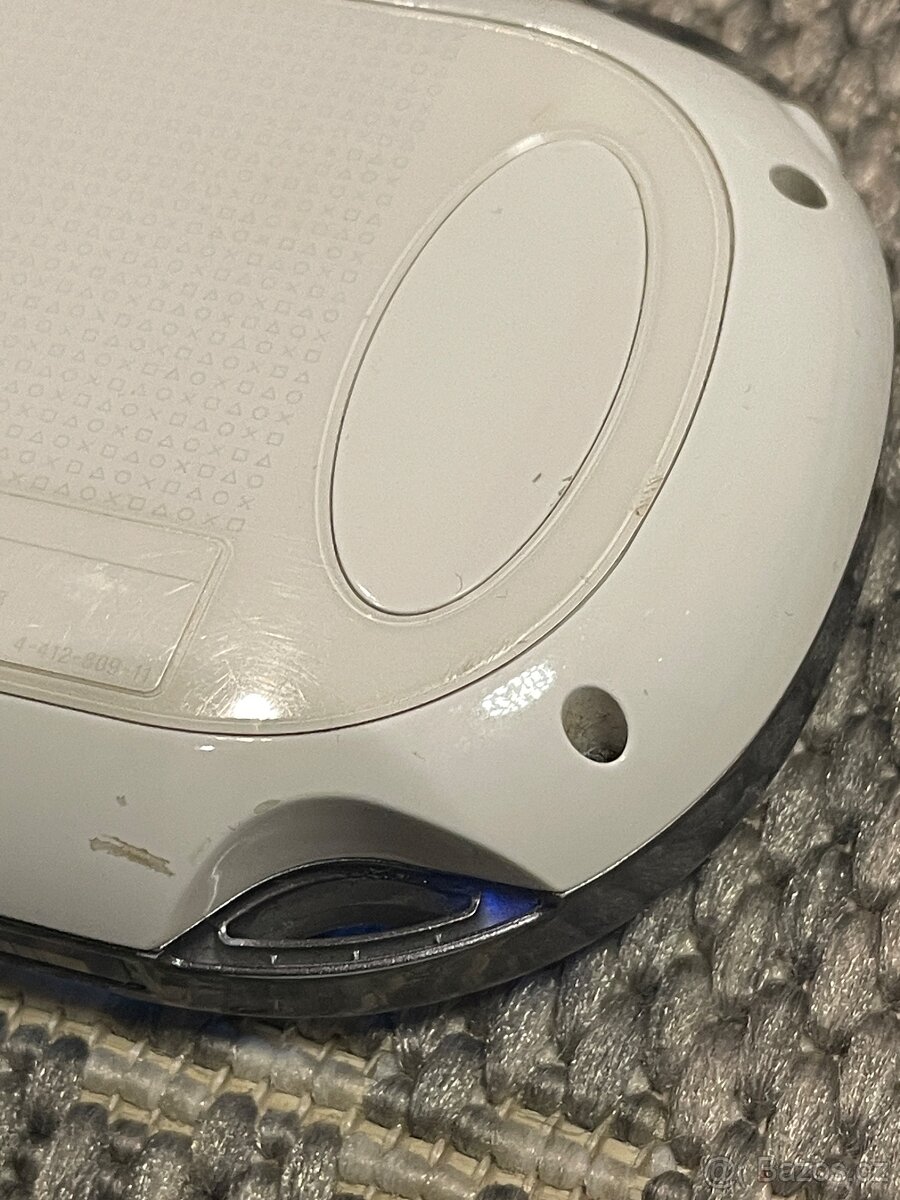 PS VITA PCH-1001 - OLED biela - 8