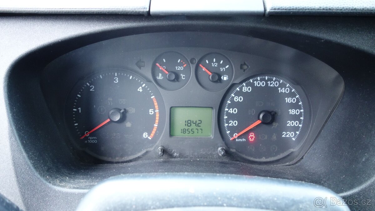 Prodám dodávku Ford TRANSIT 260S (odpočet DPH) - 8