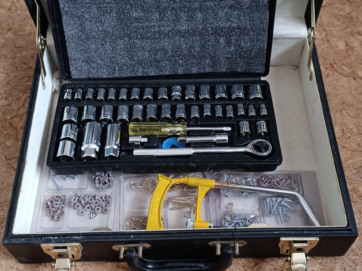 Sada nářadí v kufříku - 8