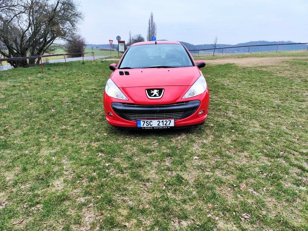 Peugeot 206+ BASIC - po 1. majiteli - 8