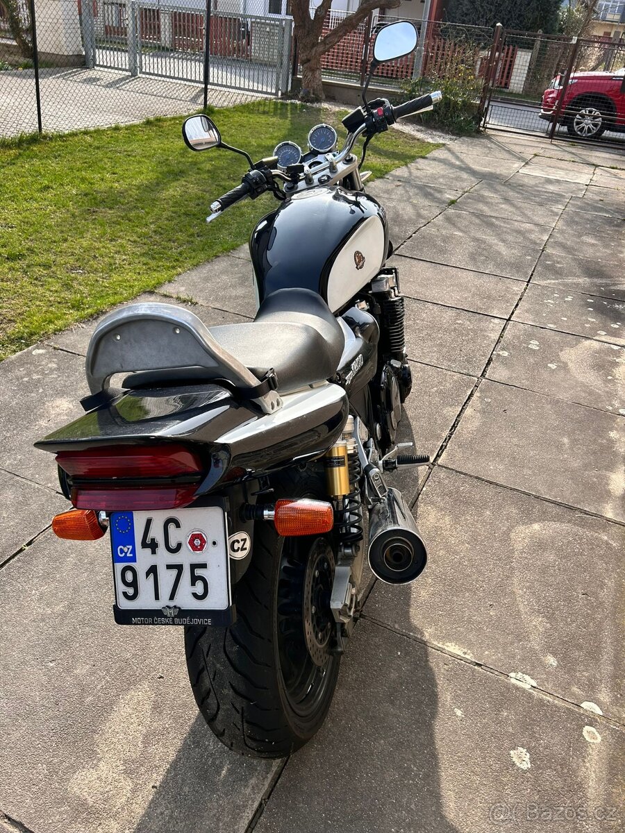 Yamaha xjr 1200 - 8
