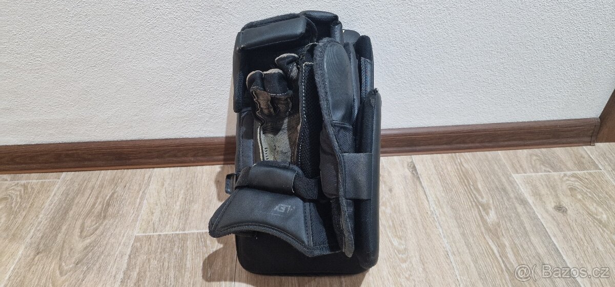 CCM Axis f9 34+1 + CCM Eflex 6.9 rukavice (intermediate) - 8