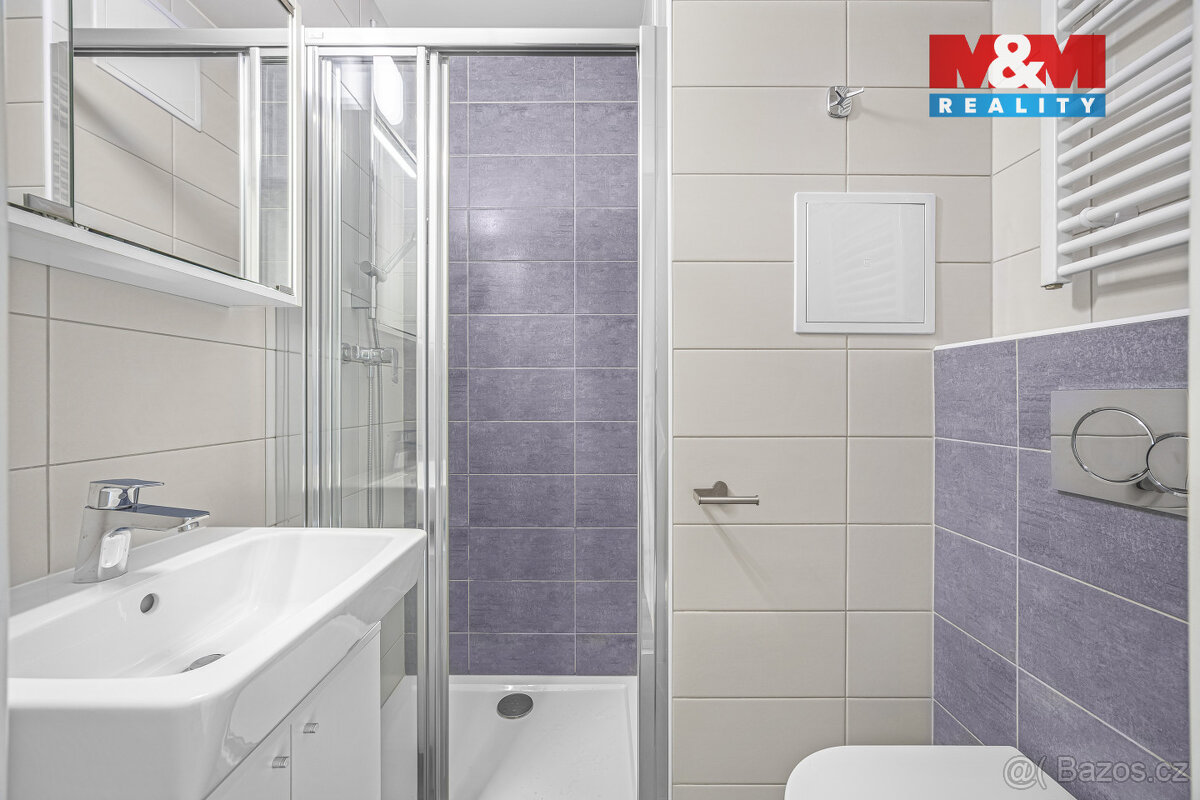 Prodej bytu 1+kk, 17 m², Praha 9, ul. U Lidového domu - 8