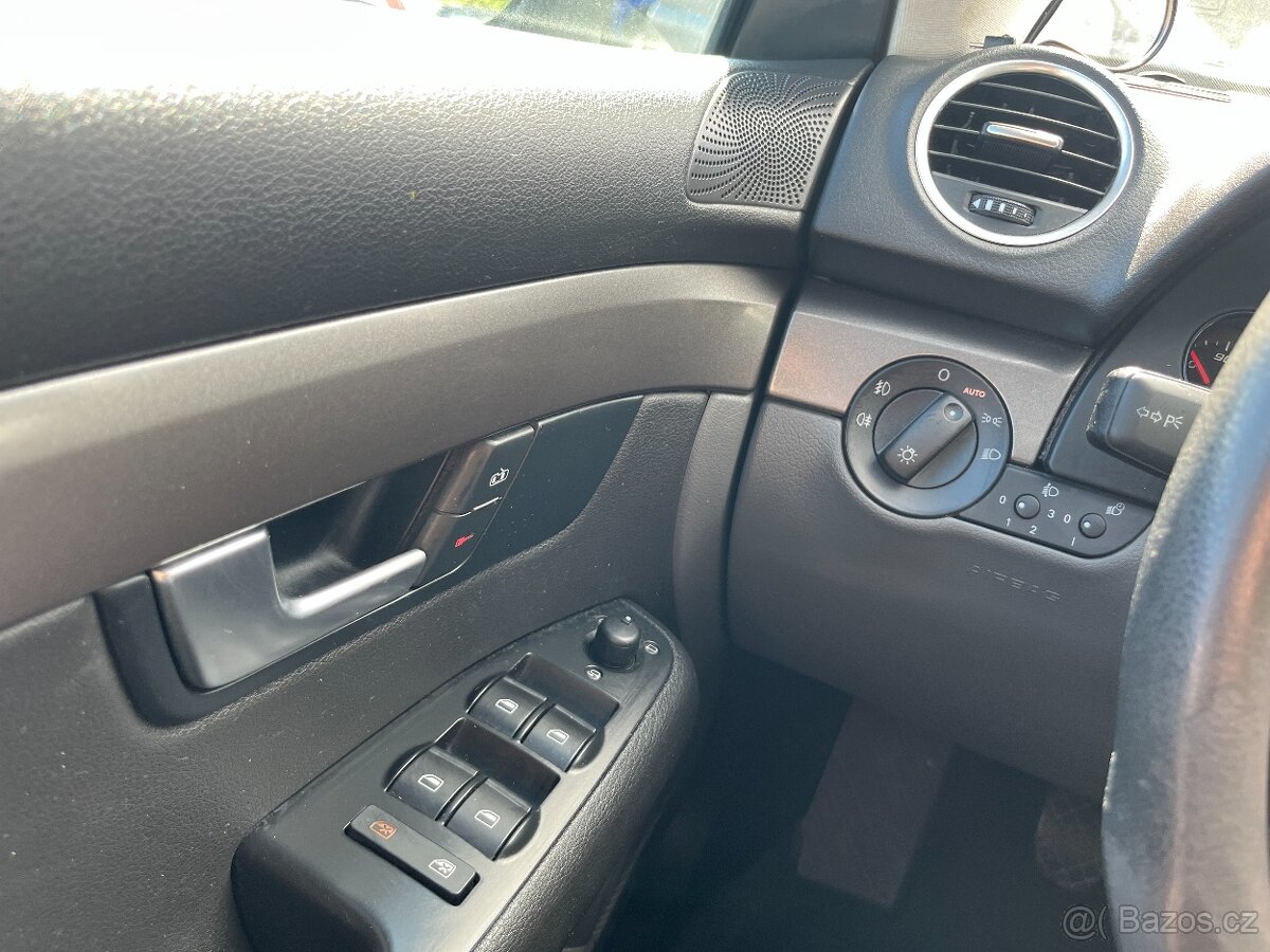 SEAT EXEO ST 2.0TDI - 8