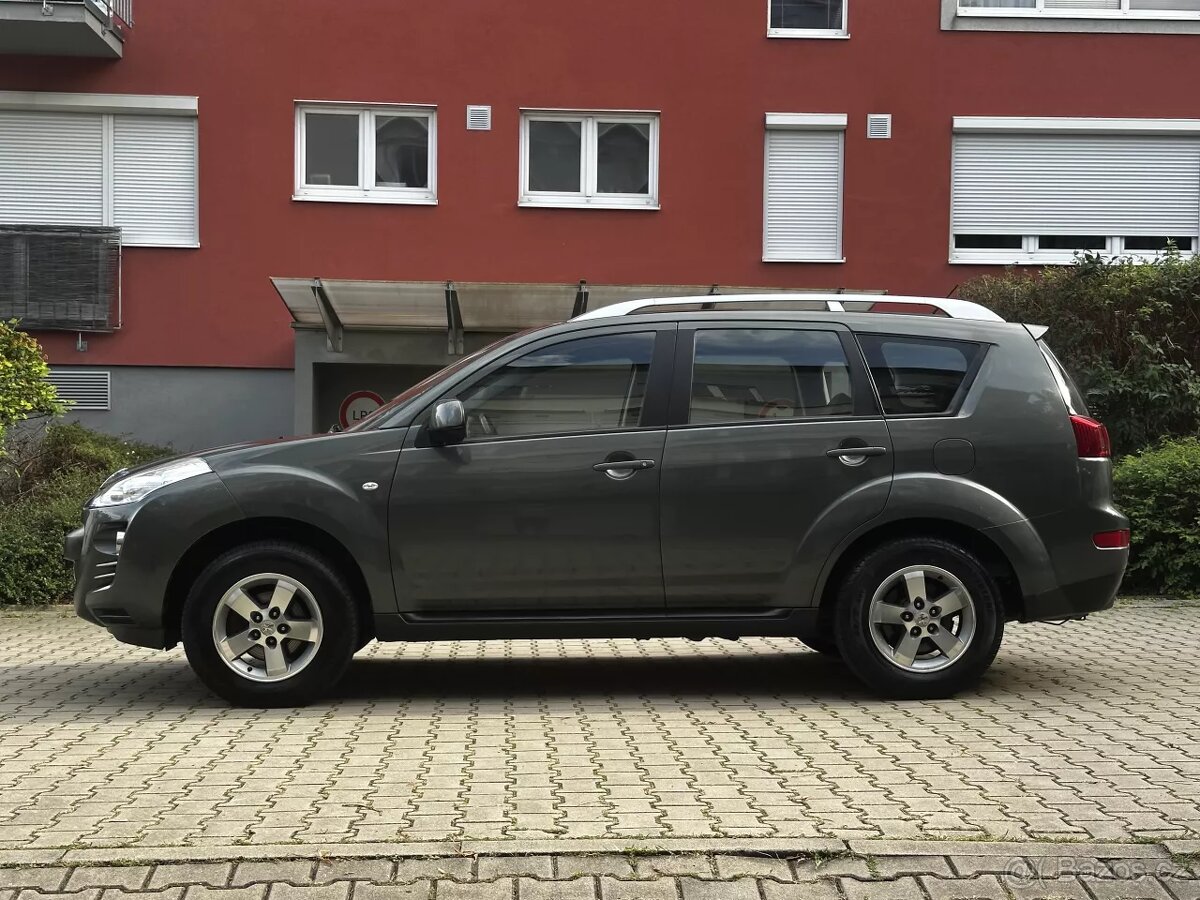 Peugeot 4007 2.2 HDi 4x4 SUV 7 míst Kůže Navi Tažné 2 tuny - 8