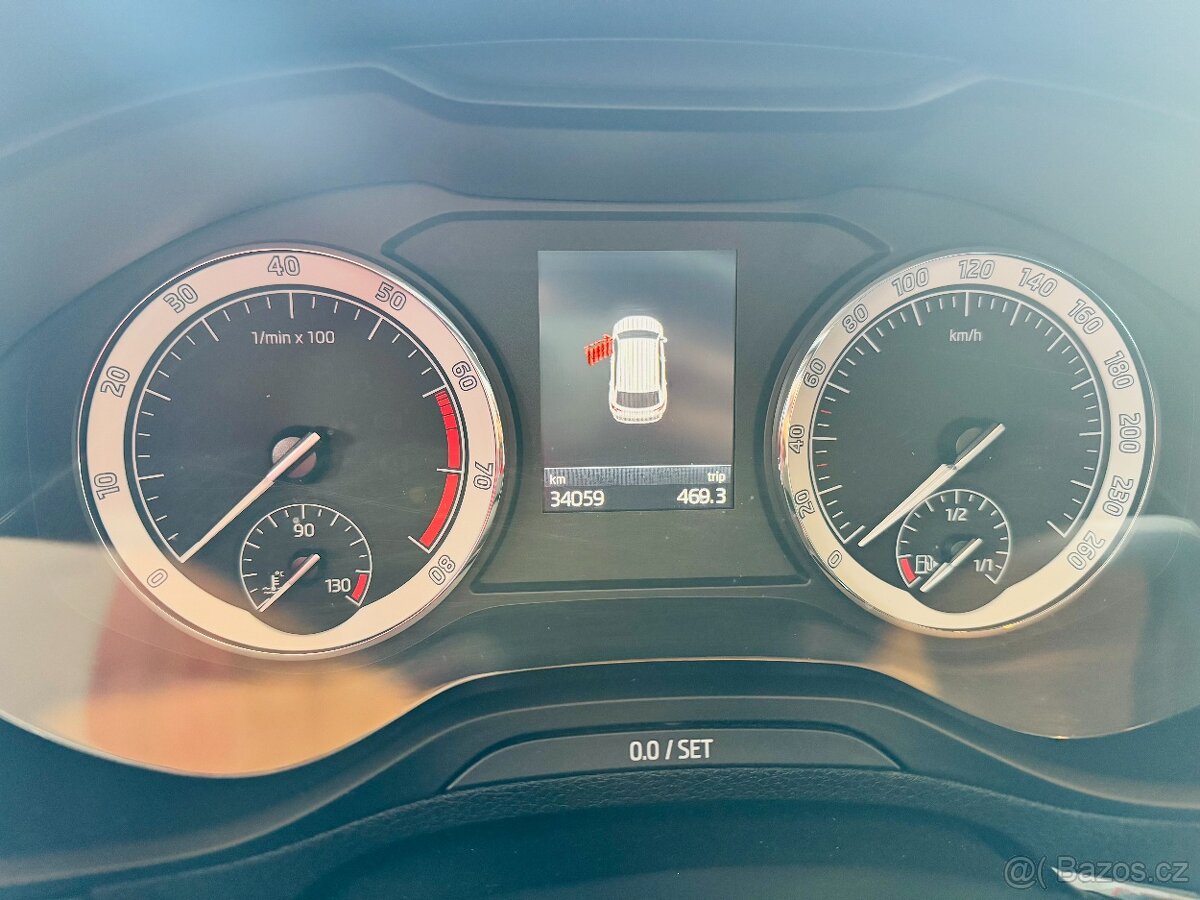 ŠKODA KAROQ 1.5 TSI 110KW STYLE - 1.MAJITEL - 8