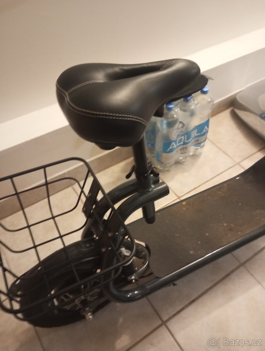 Elektrická koloběžka - 8