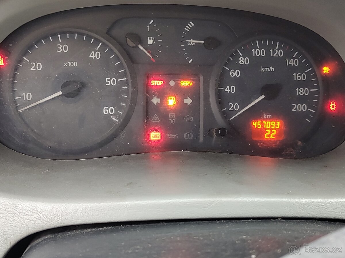 Renault Trafic 1.9 - 8