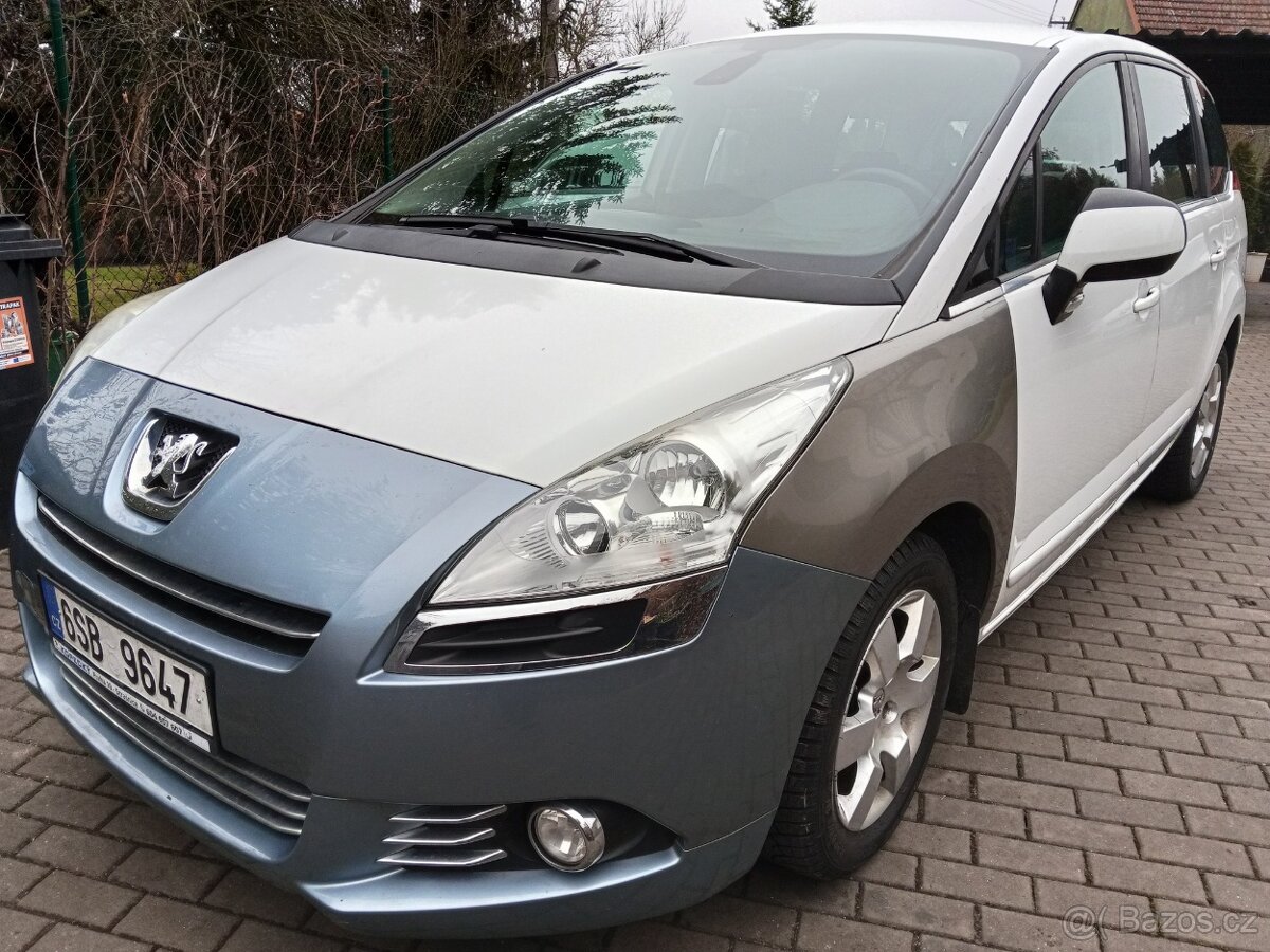 Peugeot 5008 2.0Hdi 110kw 2014, Nová STK do 12/2027 - 8