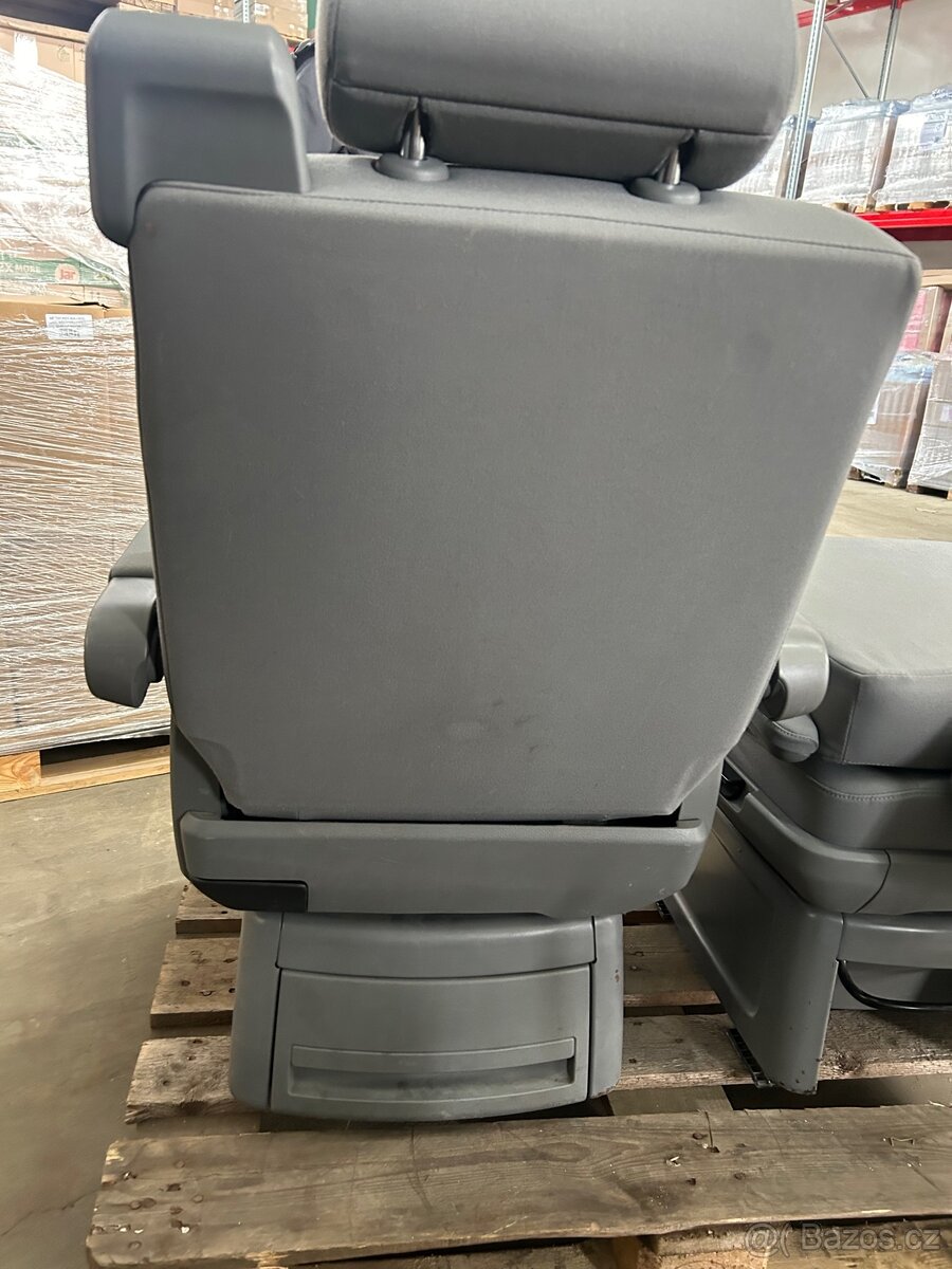 Otočné sedadla VW T5 - 8