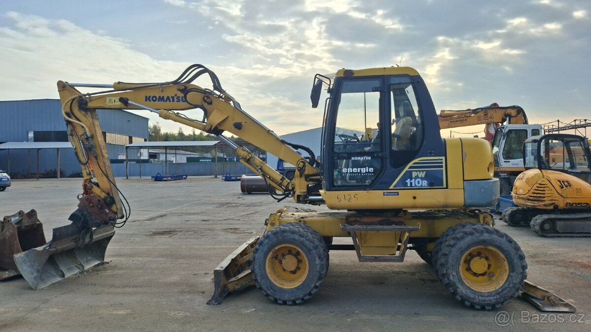 KOMATSU PW 110 - 8