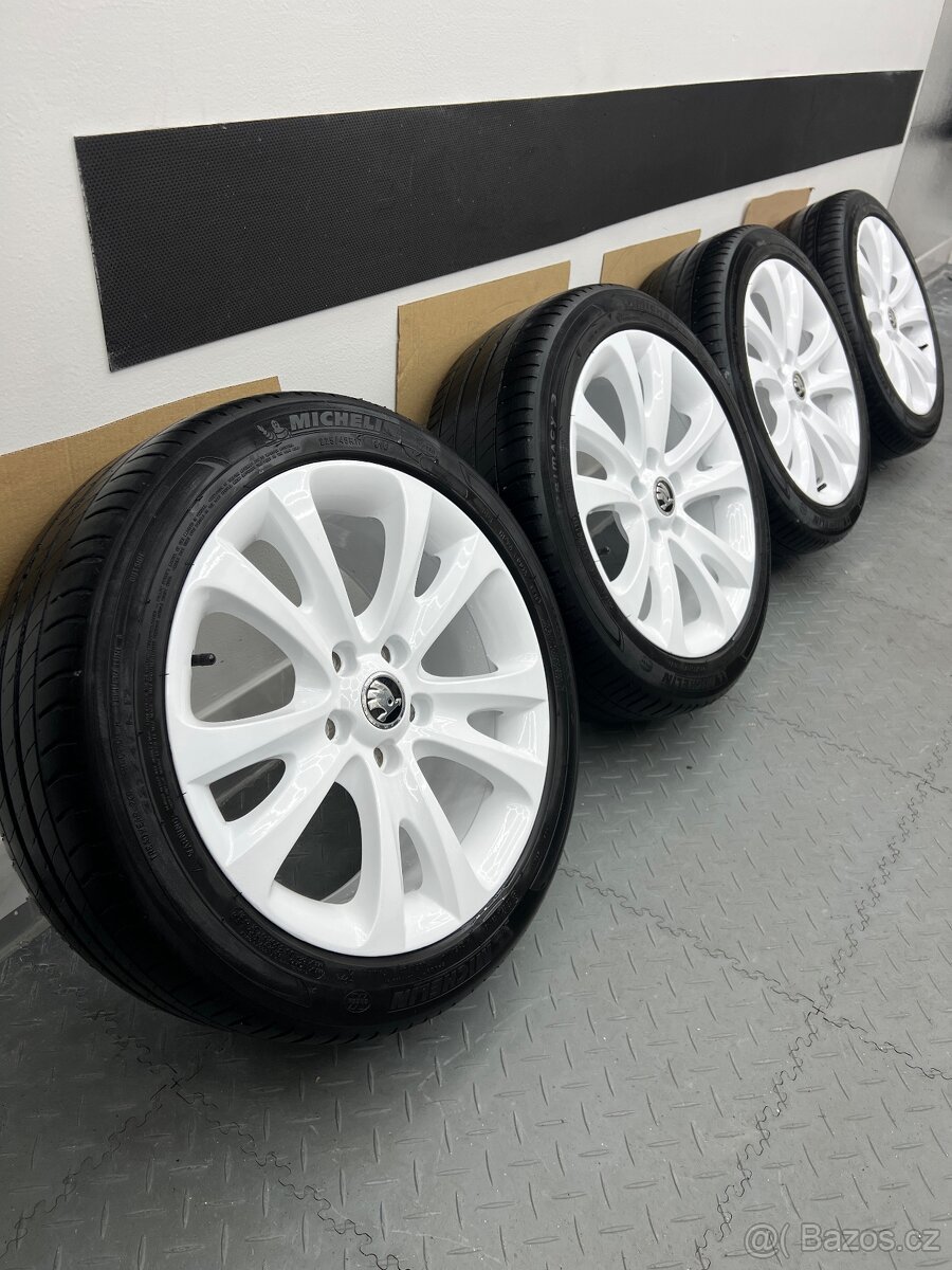Originál Škoda Alu Trifid R17 5x112 NOVÝ KOMAXIT - 8