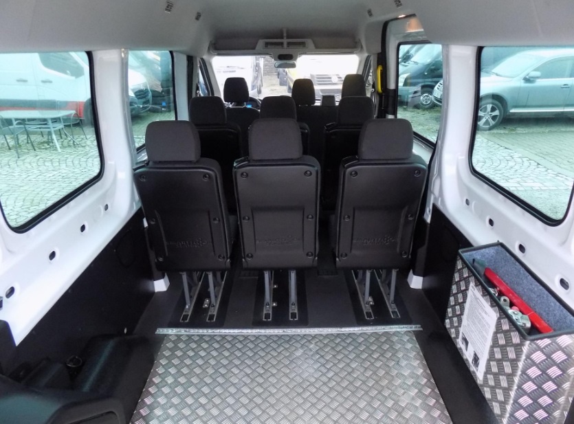 Minibus Ford Transit - 8