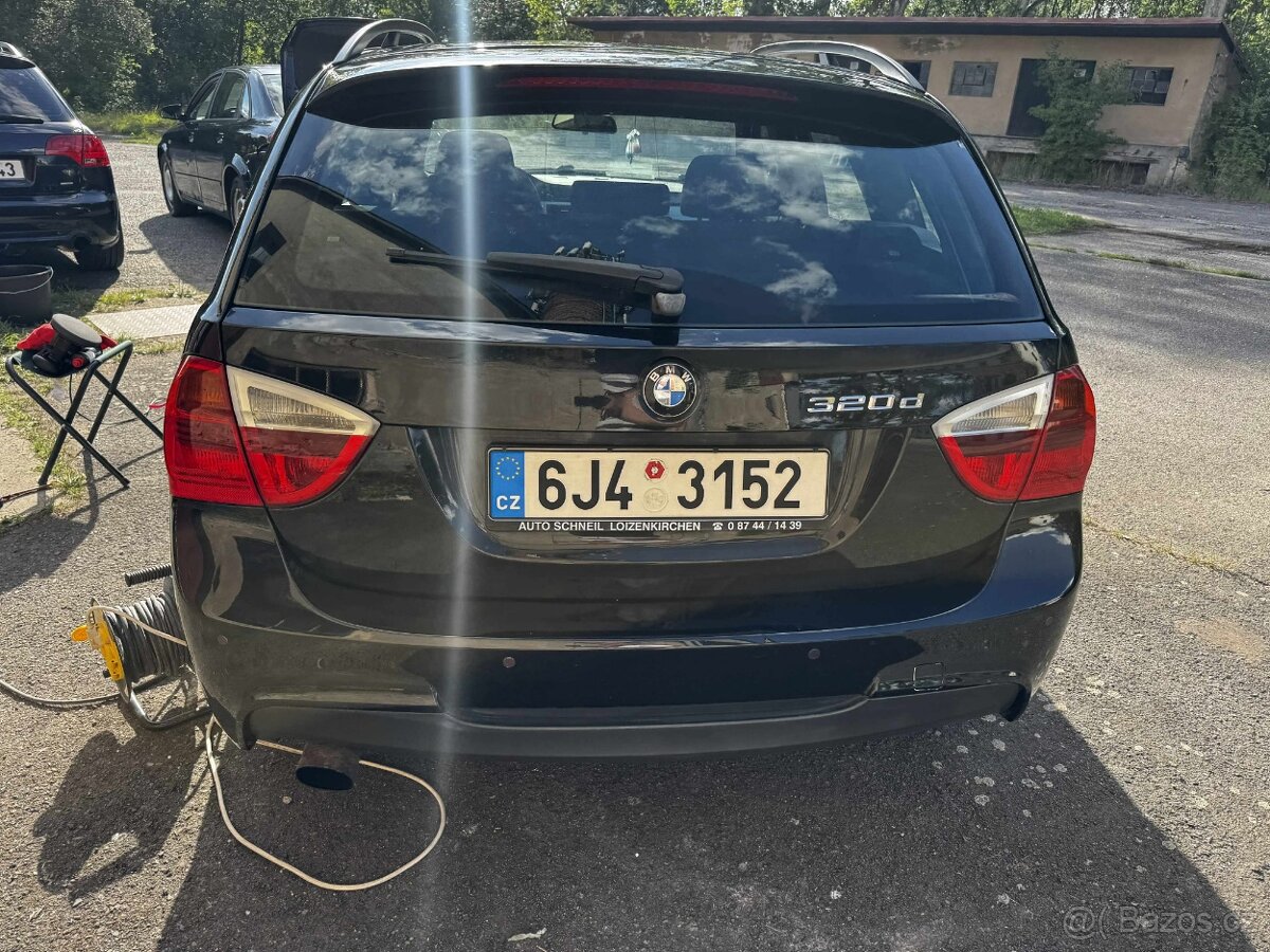 BMW E91 MPaket 320d 120kw - 8