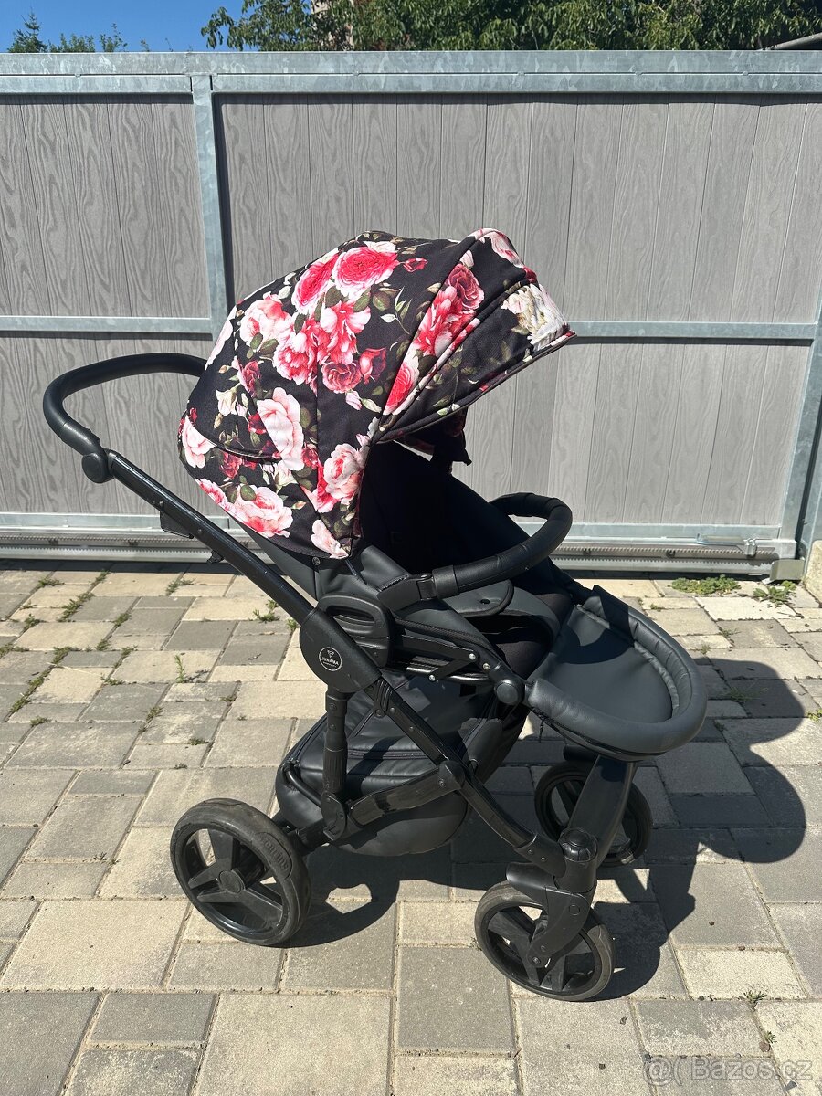 Kočárek Junama - 8